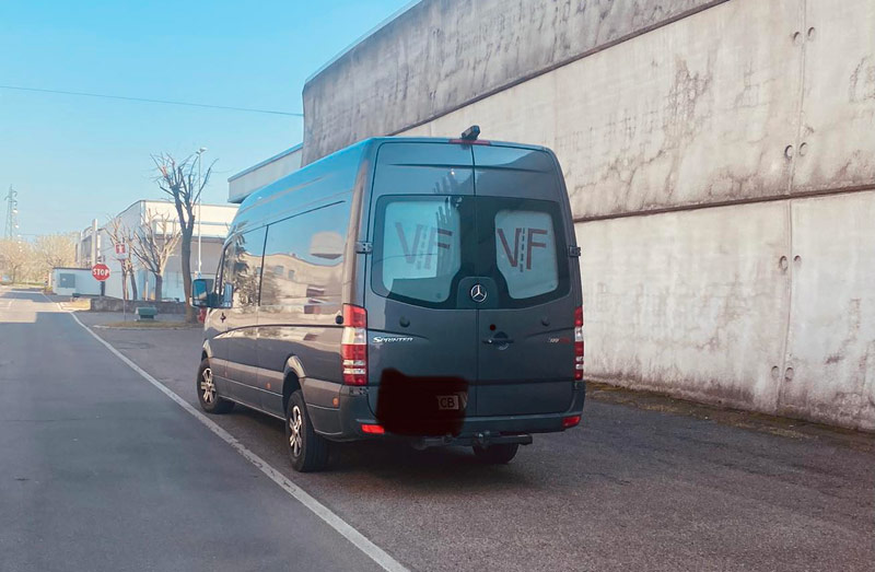 Грузовые перевозки Украина – Италия микроавтобусом
